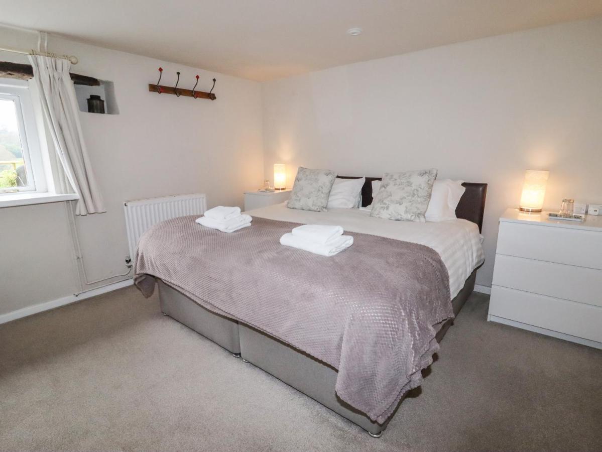 Lee House Cottage Cheddleton Экстерьер фото